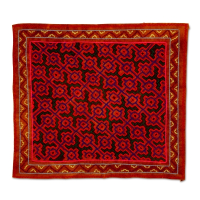 Icaro-Carpet-handmade-square-brown-pink-yawanawa-huni-kuin-Nukini-Jungle-brazil