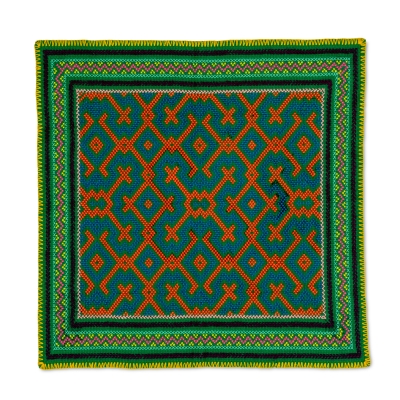 Icaro-Carpet-square-green-orange-handmade-yawanawa-huni-kuin-Nukini-Jungle-brazil